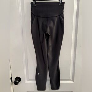 Lululemon Base Pace High-Rise Tight 25" *Two-Tone Ribbed Black / Gull Grey